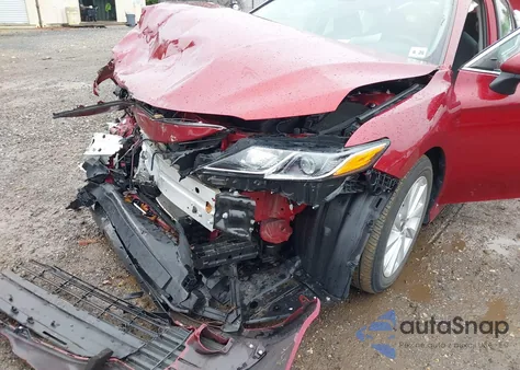 2021 Toyota Camry Le из США, поврежденный, VIN 4T1C11AK8MU600193